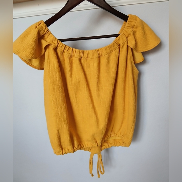 Madewell Texture & Thread Off The-Shoulder Top in golden yellow. Size M - Picture 5 of 5